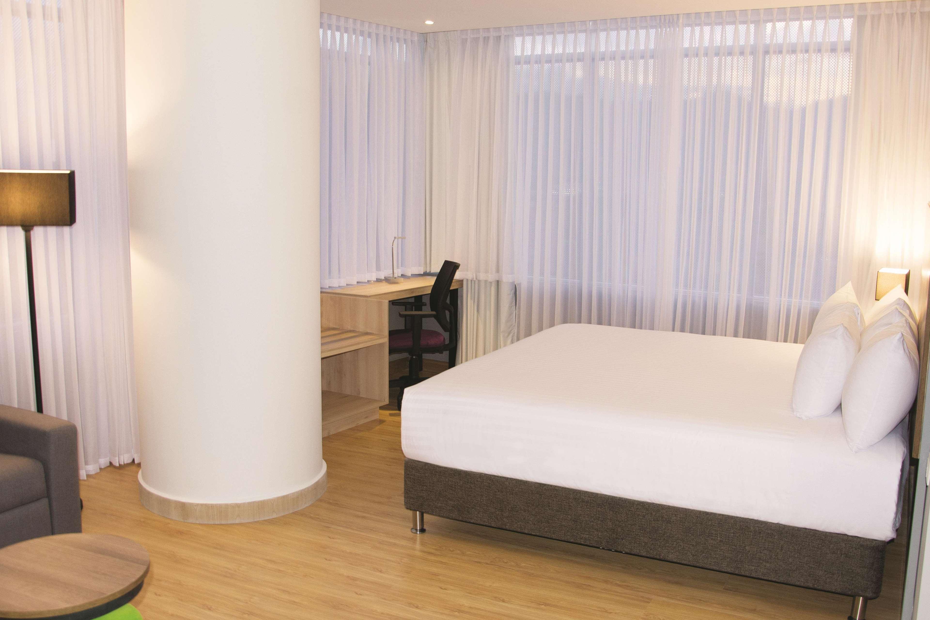 La Quinta By Wyndham Medellin Otel Dış mekan fotoğraf