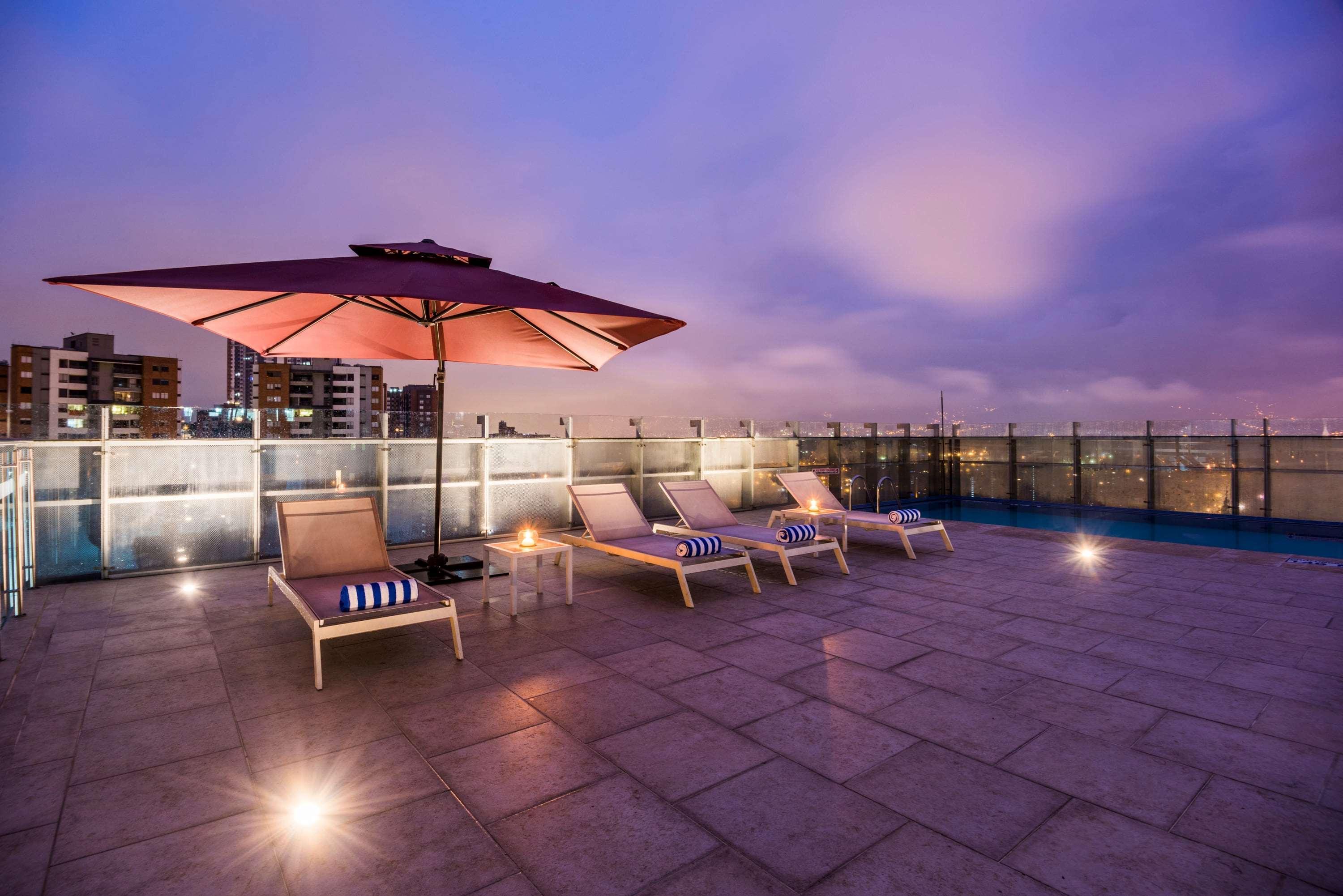 La Quinta By Wyndham Medellin Otel Dış mekan fotoğraf