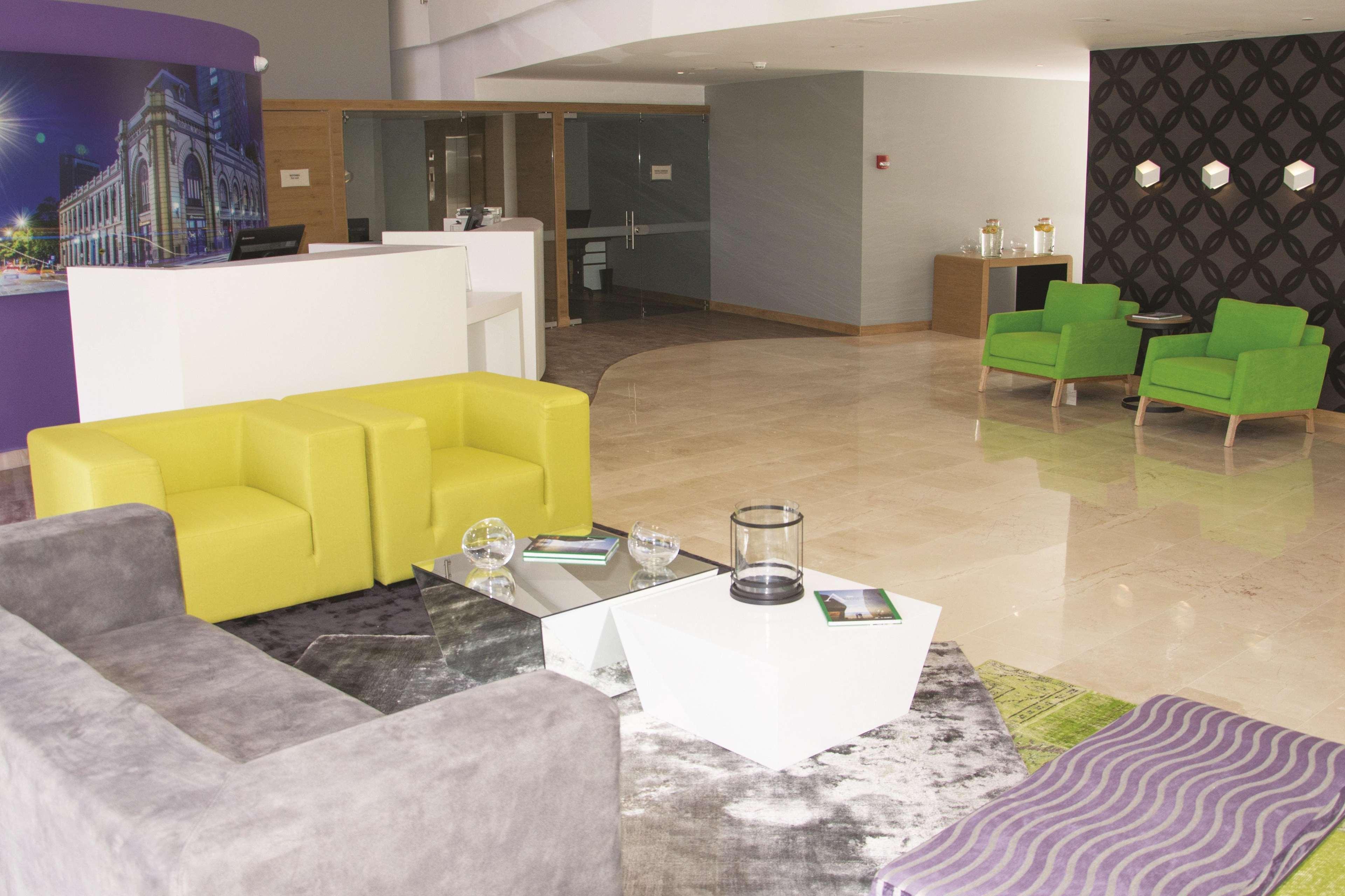 La Quinta By Wyndham Medellin Otel Dış mekan fotoğraf