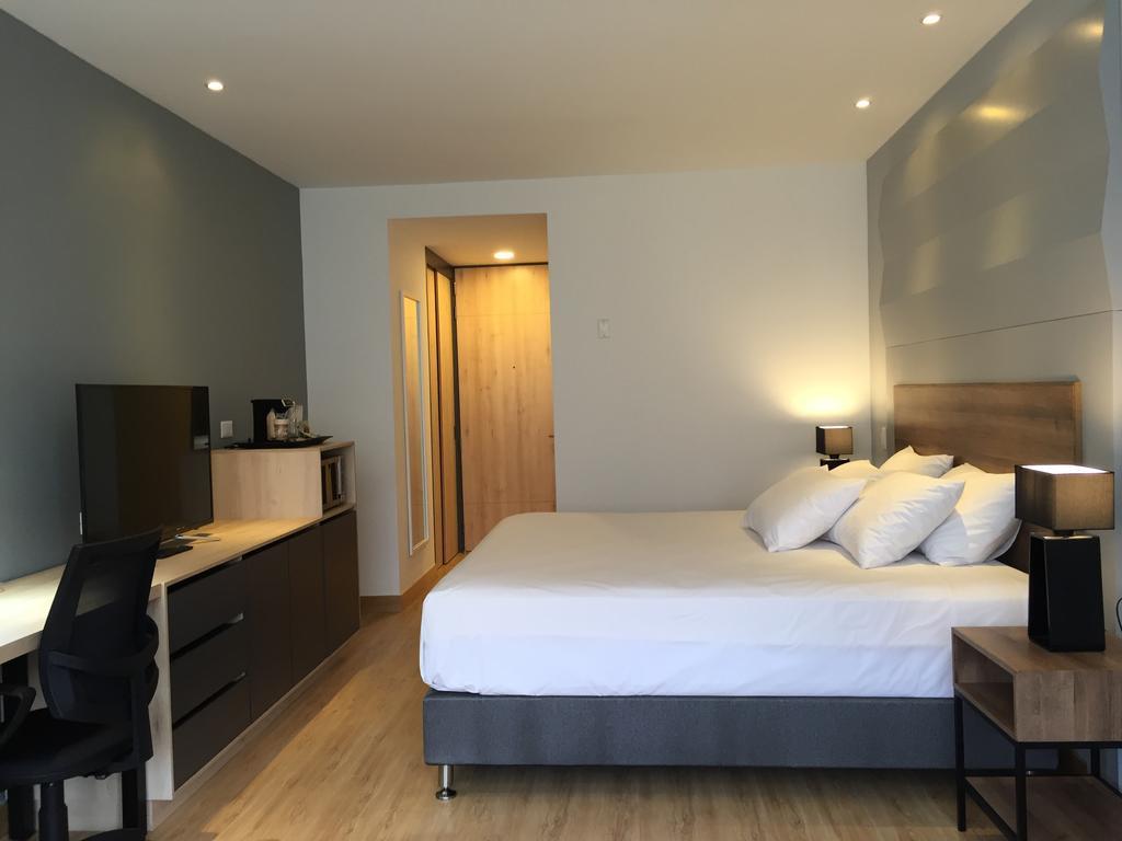 La Quinta By Wyndham Medellin Otel Dış mekan fotoğraf
