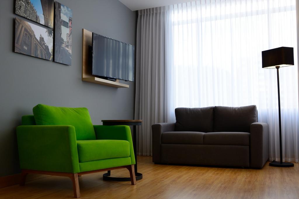 La Quinta By Wyndham Medellin Otel Dış mekan fotoğraf