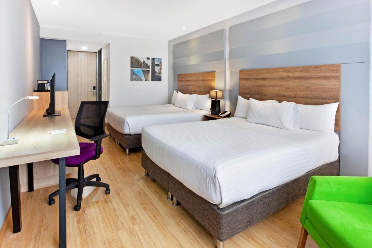 La Quinta By Wyndham Medellin Otel Dış mekan fotoğraf